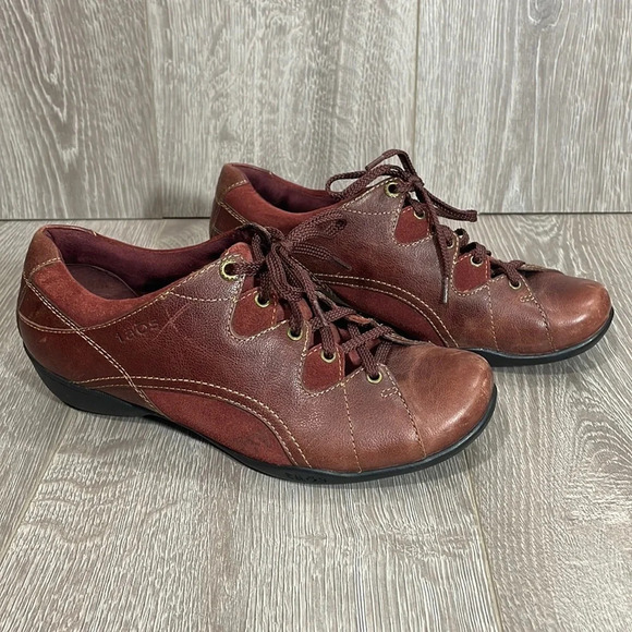 Taos Speed Lacer-D Leather/suede Oxfords size 7 - Picture 1 of 14